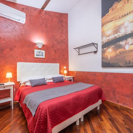 רומא Room In Bb - Skylight Double Room In History House מראה חיצוני תמונה